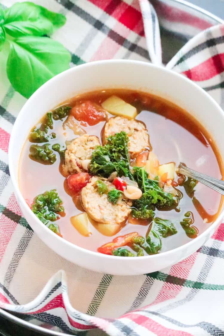 Amazing Vegan Italian Sausage Soup with White Beans and Kale https://www.veganblueberry.com