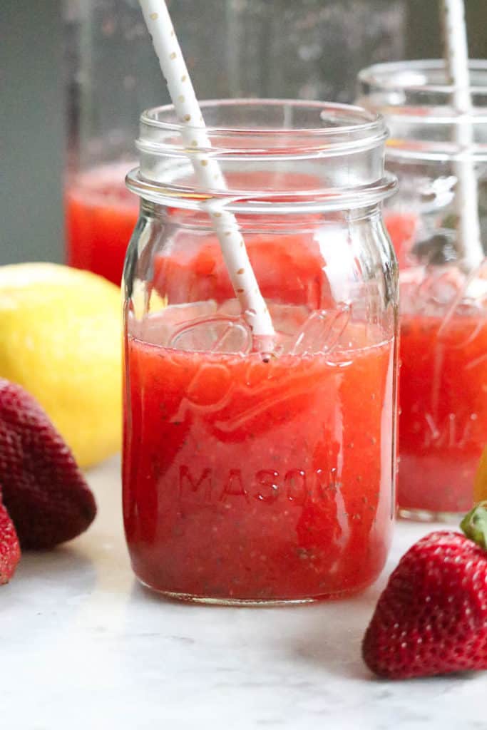 Strawberry Chia Seed Lemonade - and NO refined sugar!!! Yum!!!