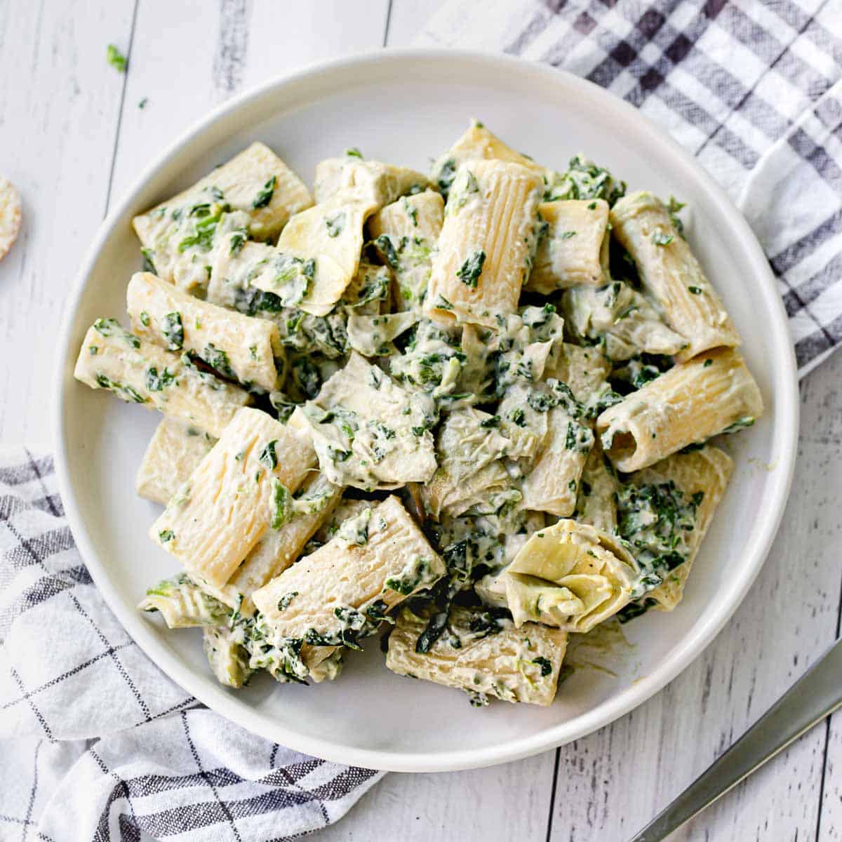 Vegan Creamy Spinach Artichoke Pasta - Vegan Blueberry