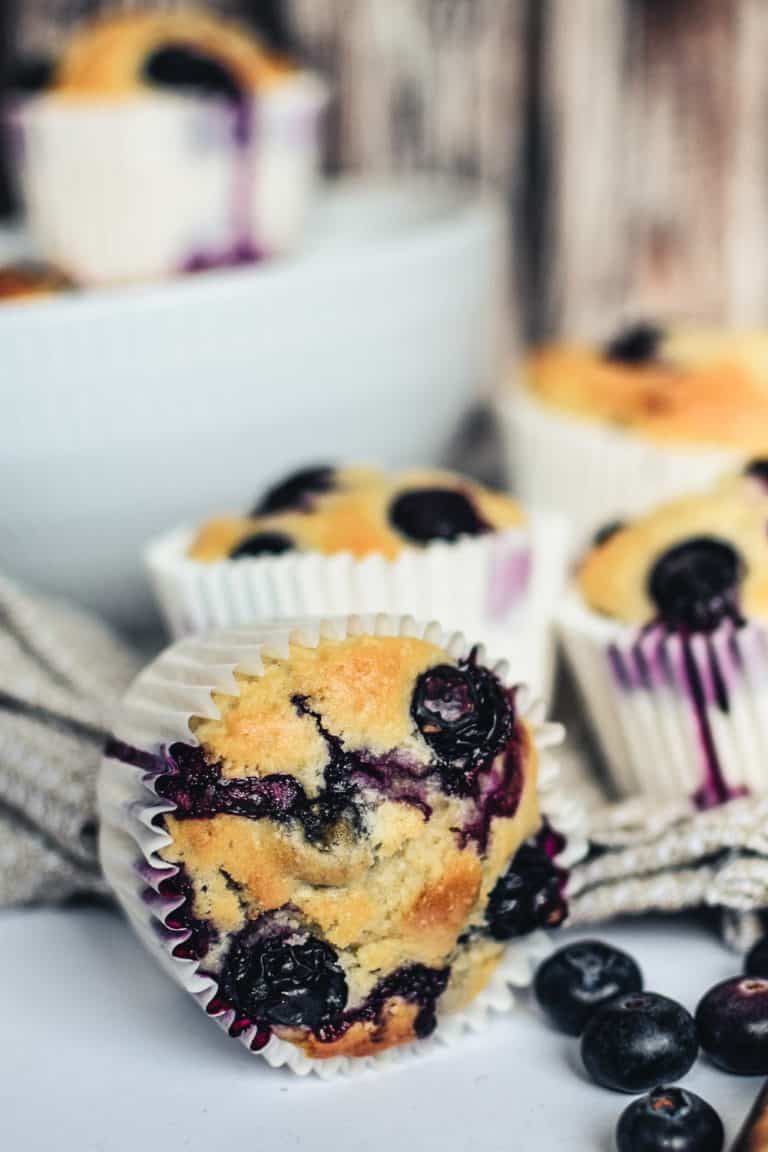 Vegan Blueberry Muffins - Vegan Blueberry